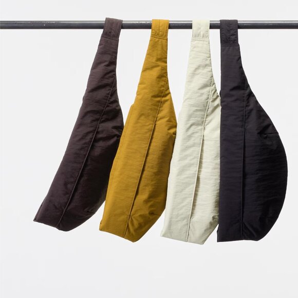 Uniqlo Crossbody Bag in 49 Mustard Color - sold out design - Picture 5 of 5